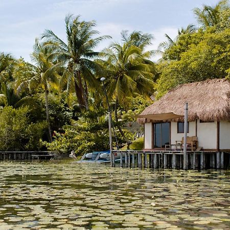 Lagoon Front Hut: Daily Cleaning, Bikes & Kayaks! บากาลาร์ ภายนอก รูปภาพ