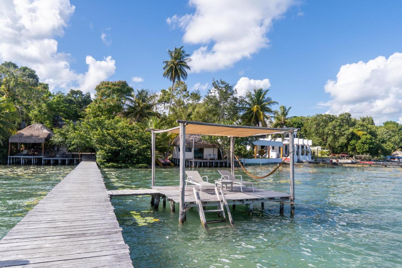 Lagoon Front Hut: Daily Cleaning, Bikes & Kayaks! บากาลาร์ ภายนอก รูปภาพ