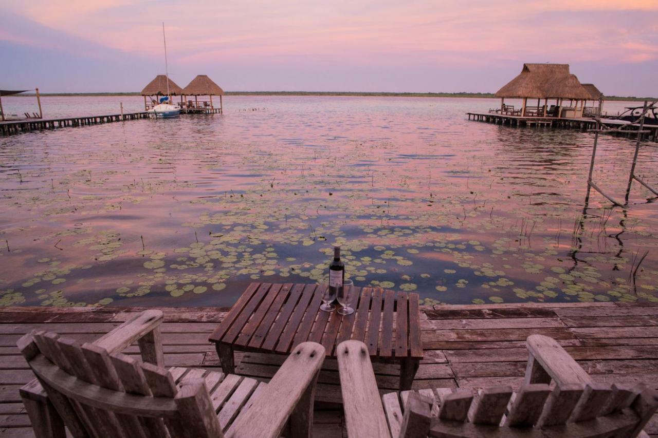 Lagoon Front Hut: Daily Cleaning, Bikes & Kayaks! บากาลาร์ ภายนอก รูปภาพ